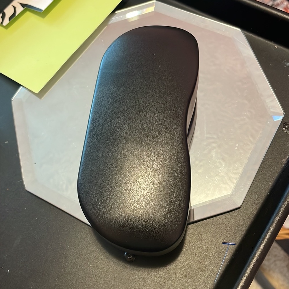 RayBan glasses case - Picture 5 of 6